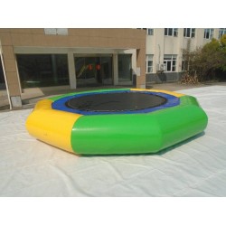 Trampolín De Agua Trampolín De Agua